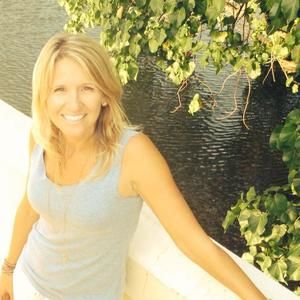 Meet your Posher, Gina